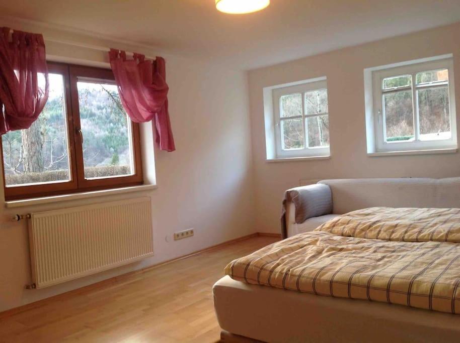 Charmantes Landhaus Mit Garten Und Traumhaftem Fernblick Thal  Exteriör bild